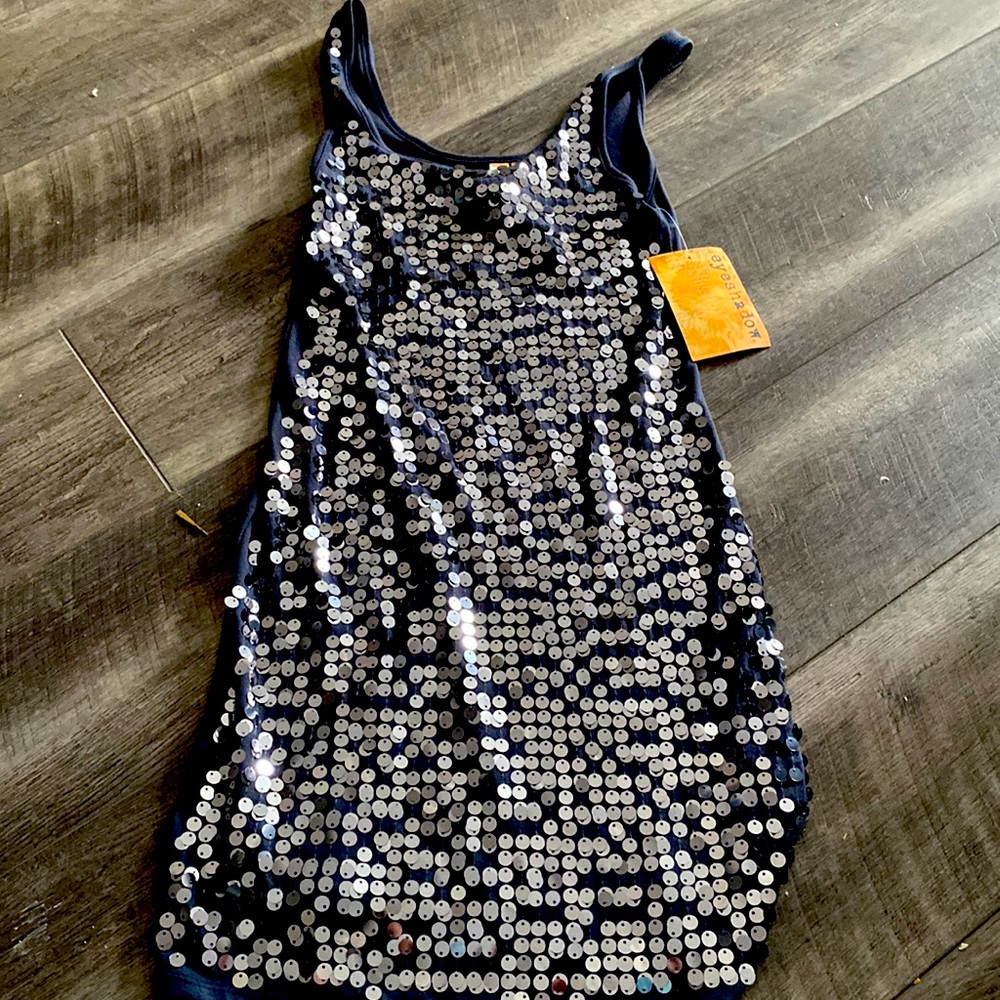 Black eyeshadow dress